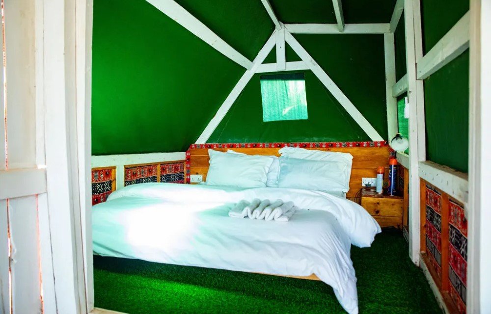 Busy Bee Cabins